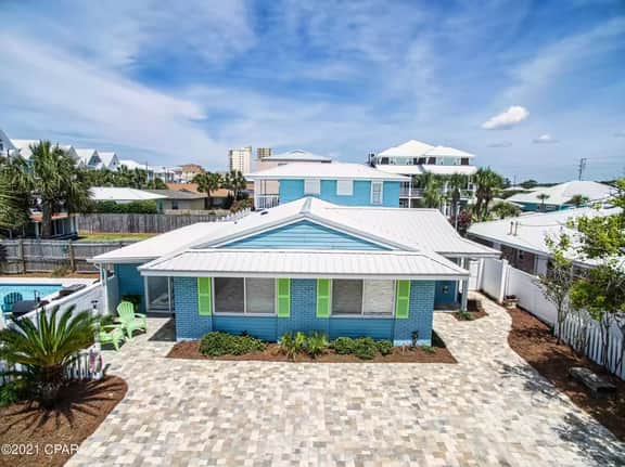 Ocean Street Hideaway - Image 4